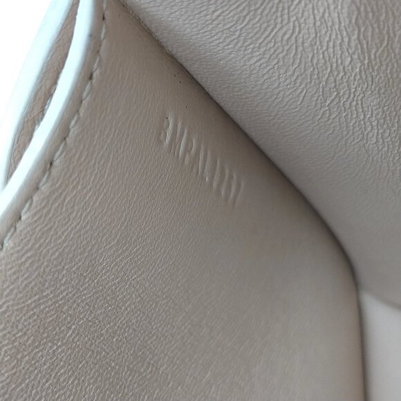 Authentic Burberry Pink Leather Crossbody Bag mn585-112525 - Picture 12 of 16